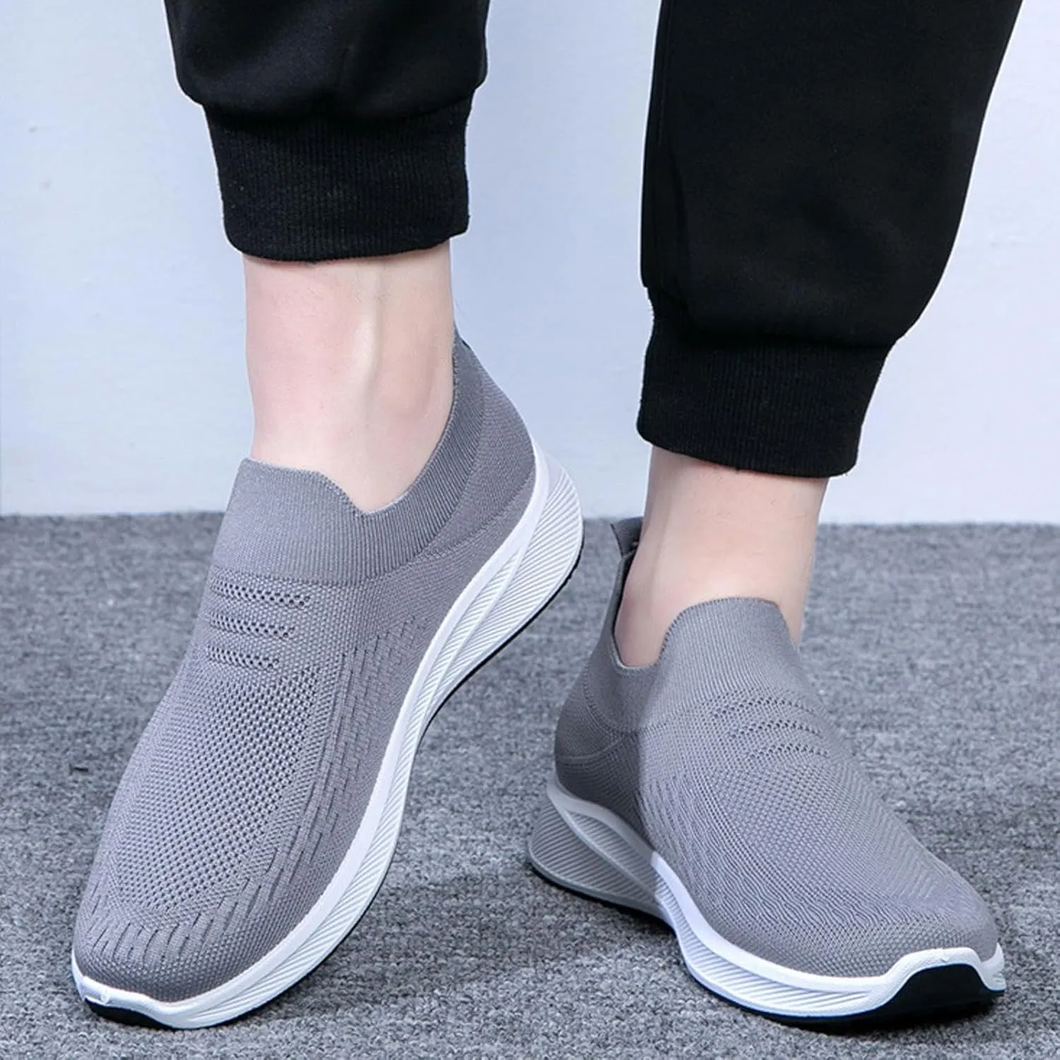 Casual Dress Shoes Men's Mesh Soft Sole Sports Shoes Casual Fitness Solid Color Sports