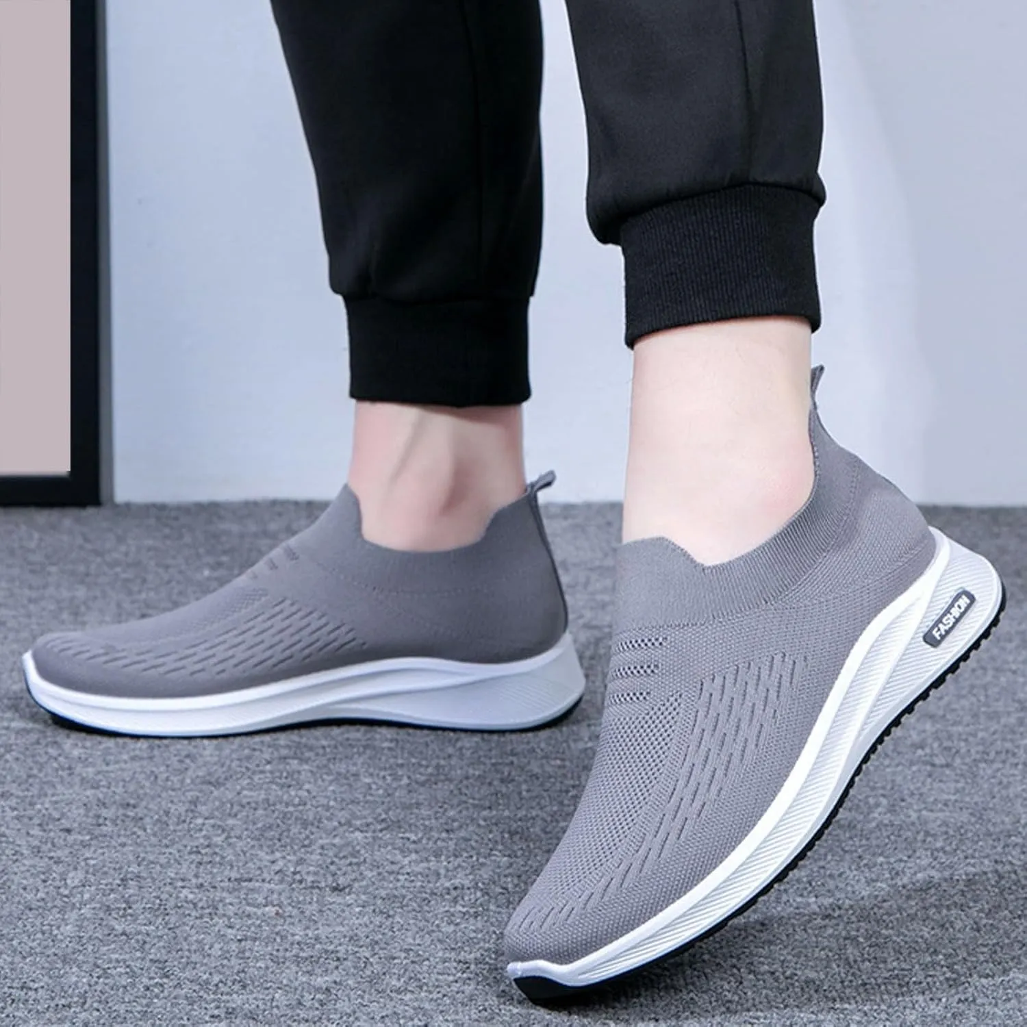 Casual Dress Shoes Men's Mesh Soft Sole Sports Shoes Casual Fitness Solid Color Sports