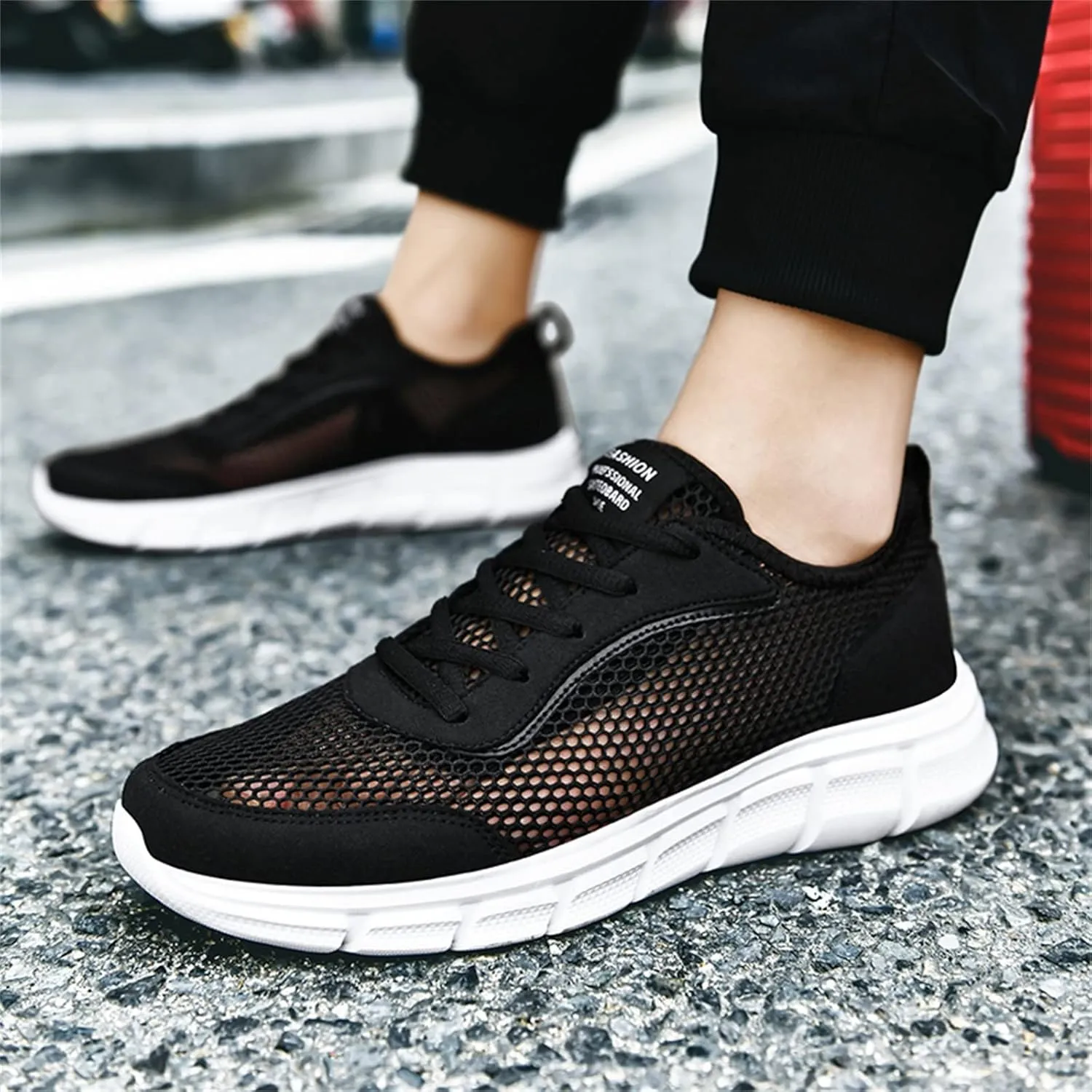 Fashion Sneakers Shoes Fashion Spring and Summer Men Sports Shoes Flat Bottom Lightweight Fly Woven Mesh Hollow Design