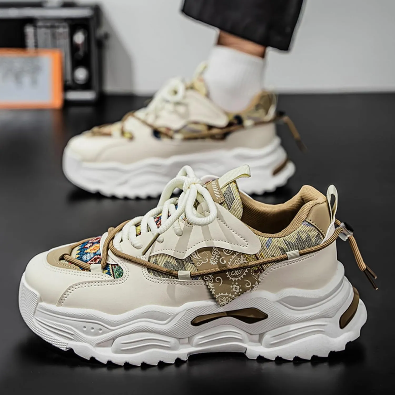 Men's Durable Chunky Sole Sneakers - Slip-Proof Walking Shoes with Canvas & Leather Mix All-Season Comfort for Urban Exploration