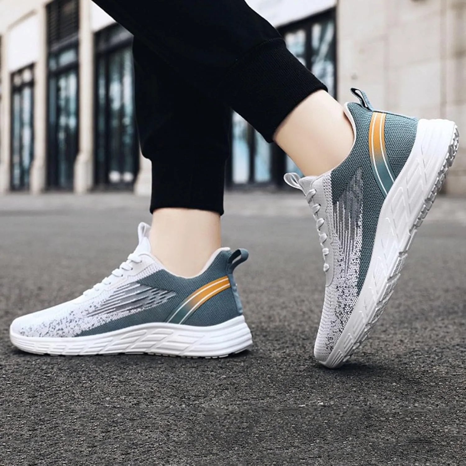 Men's Fashion Sneakers Fashion Summer and Men Sneakers Fly Woven Mesh Breathable and Comfortable Slip On