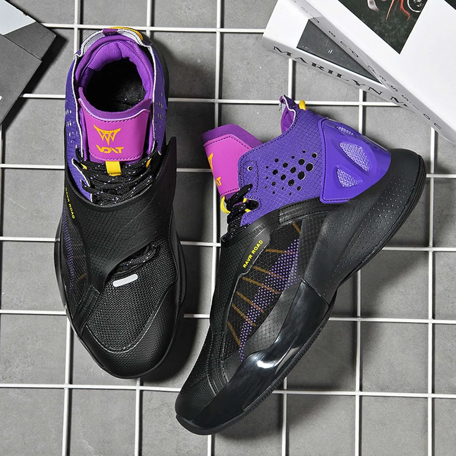 Men's High Top Basketball Shoes Indoor or Outdoor Court Teenagers Cushioned Training Basketball Sneakers Fashion High Top Sneakers Breathable Comfortable Fitness Running Tennis Shoes