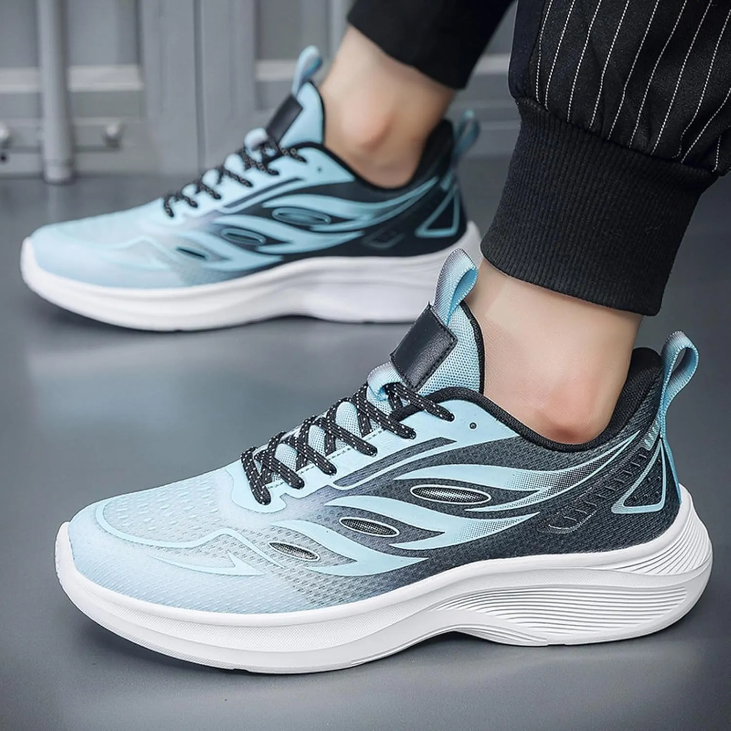 Men's Lightweight Cushion Sneakers Casual Sneaker Mesh Breathable Walking Shoe Men's Comfortable Diabetic Shoes