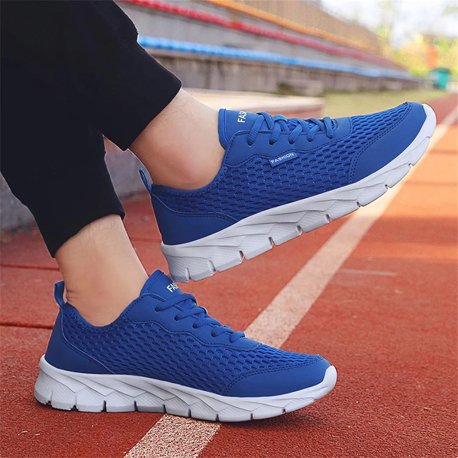 Men's Lightweight Cushion Sneakers Comfortable Lightweight Casual Walking Shoe Men's Breathable Barefoot Shoes