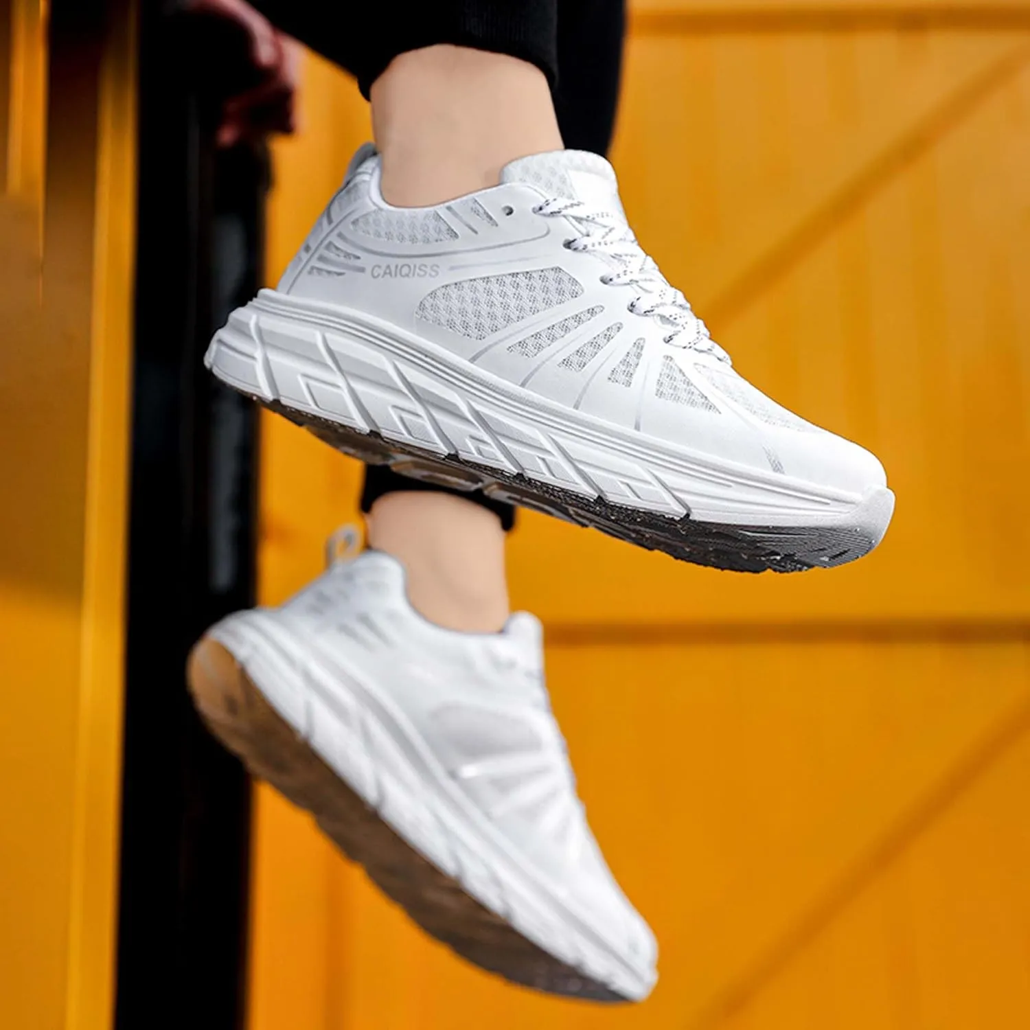 Mens Low Top Lace Up Classic Casual Walking Shoes Rubber Sole Anti Slip Running Shoes High Elasticity Basketball Sneakers Comfortable and Breathable Training Shoes Lightweight Badminton Sneakers