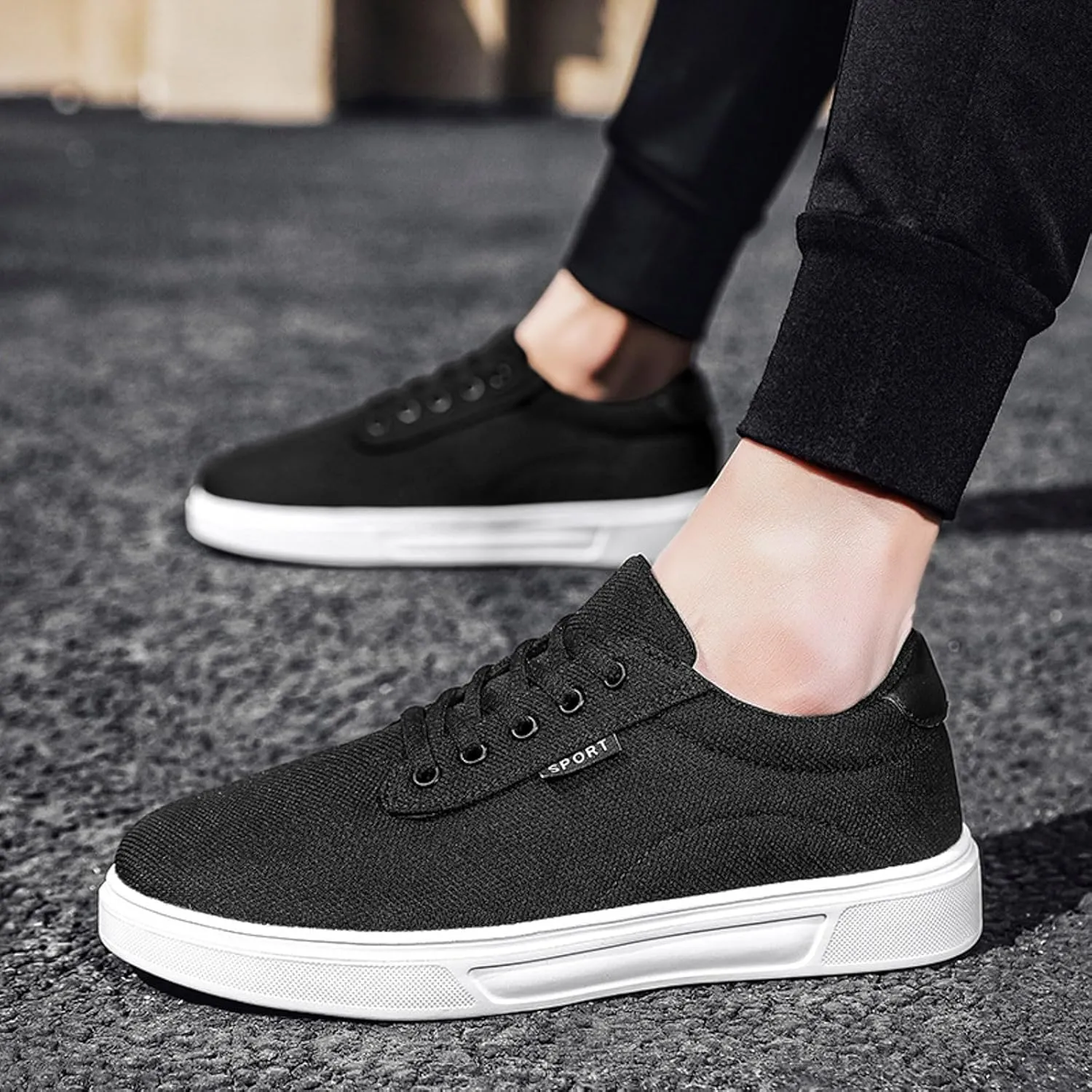 Men's Minimalist Barefoot Shoes Lightweight Breathable Slip On Running Shoe Men's Lightweight Cushion Sneakers