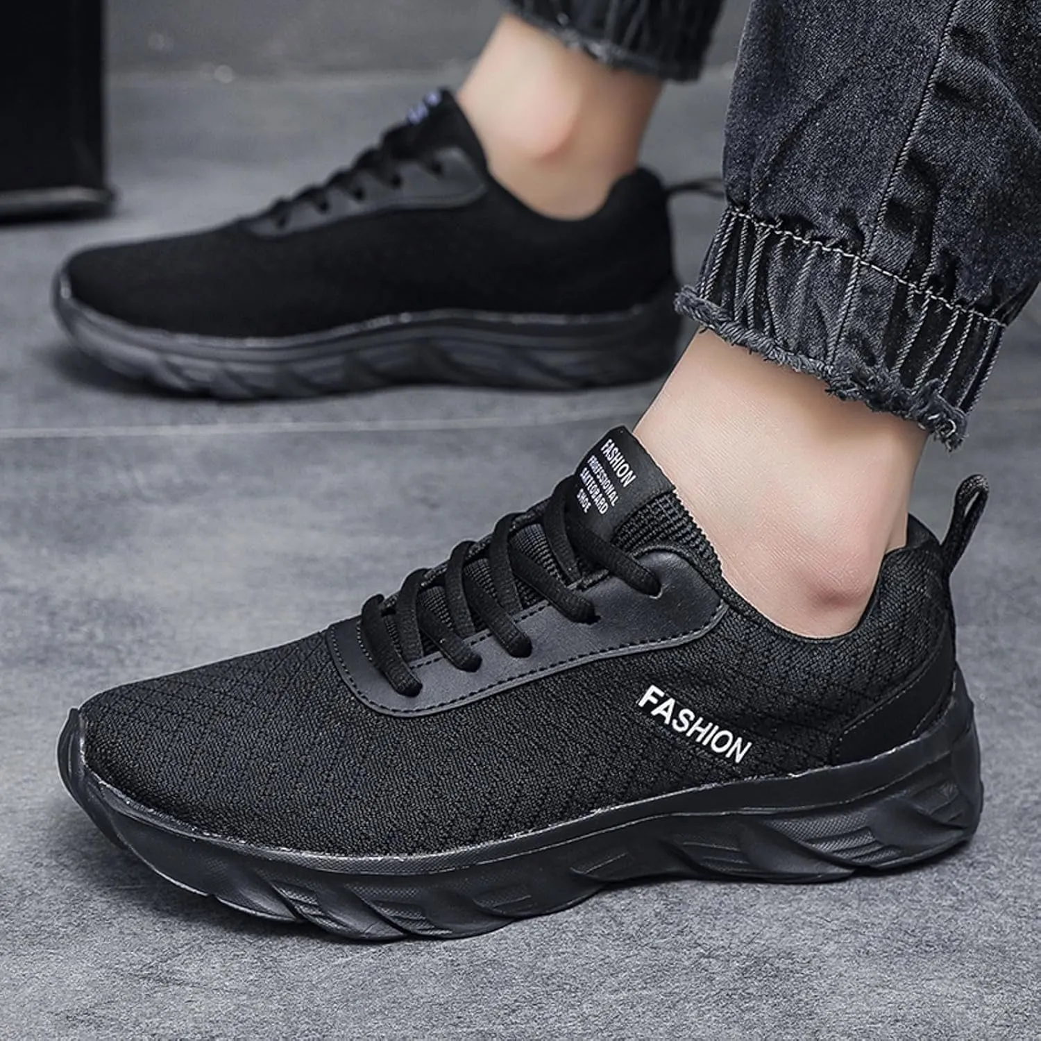 Men's Orthopedic Comfortable Slip-On Shoes Comfortable Lightweight Casual Walking Shoe Lightweight Hiking Shoes