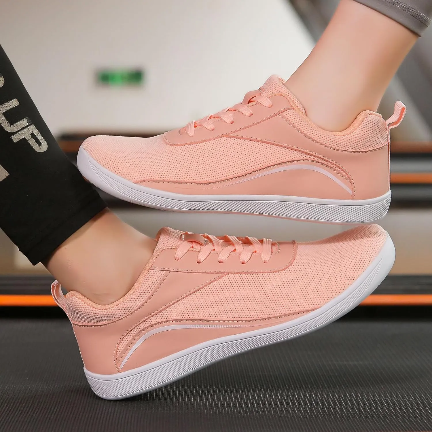 Mens Walking Shoes Wide Toe Workout Shoes Breathable Running Sneakers Lightweight Anti-Slip Training Shoes