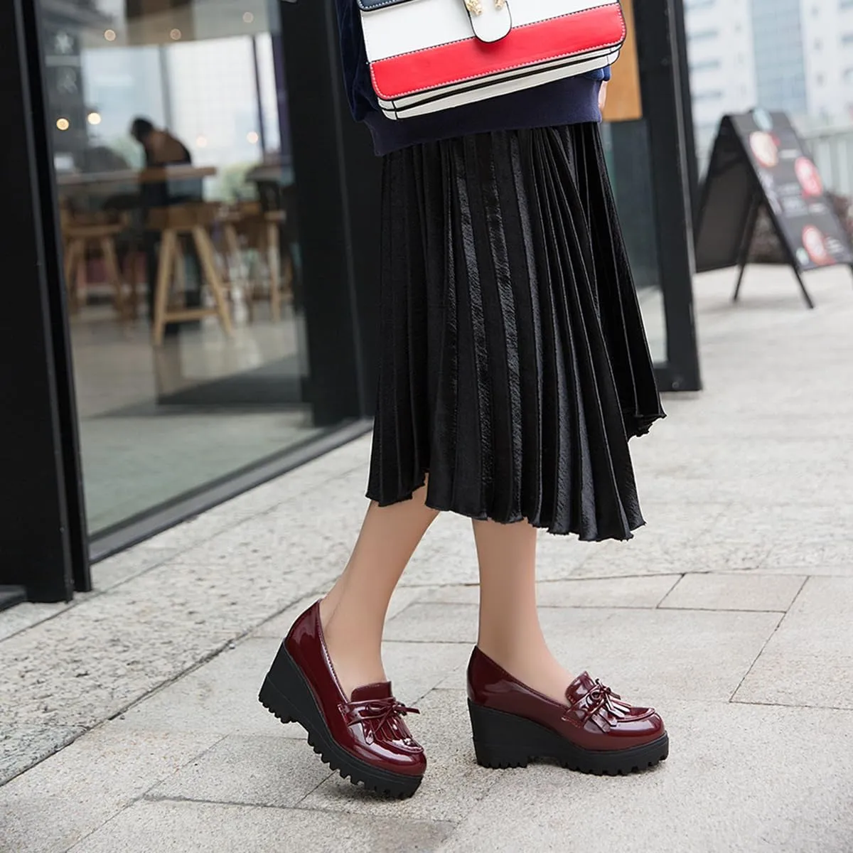 MOOMMO Women Platform Wedge Loafers Shoes Slip On Patent Leather Oxford Shoes Fringe Wingtip Bow Lug Sole Chunky Heel Round Toe Penny Loafers Ladies Girls Uniform Business Office Shoes Cute 4-10 M US